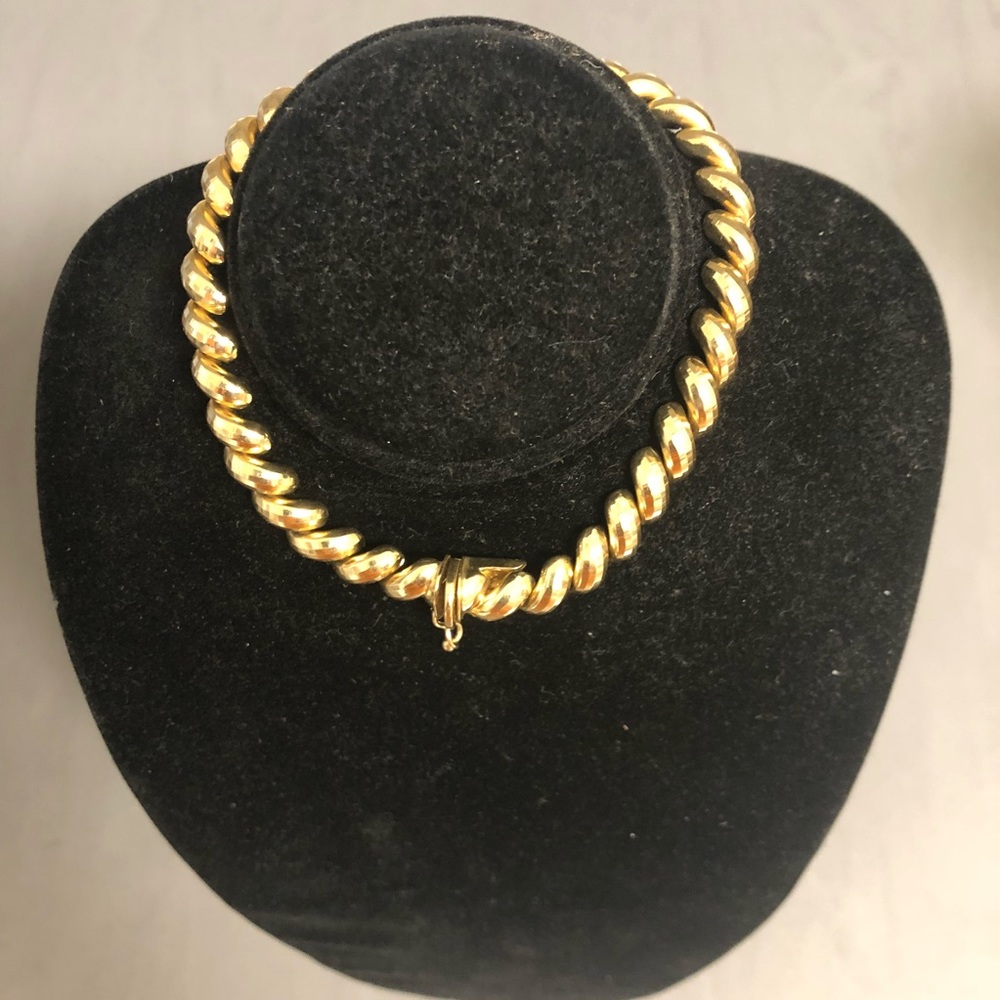 14k Stamped Yellow Gold Curved Link Bracelet